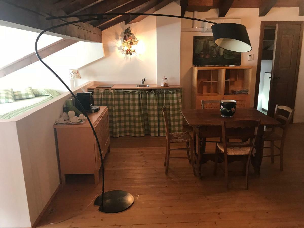 Le Querce Bed and Breakfast Tricesimo Exteriör bild